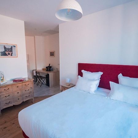 Cedreblanc Bed & Breakfast Saint-Emilion Exterior photo
