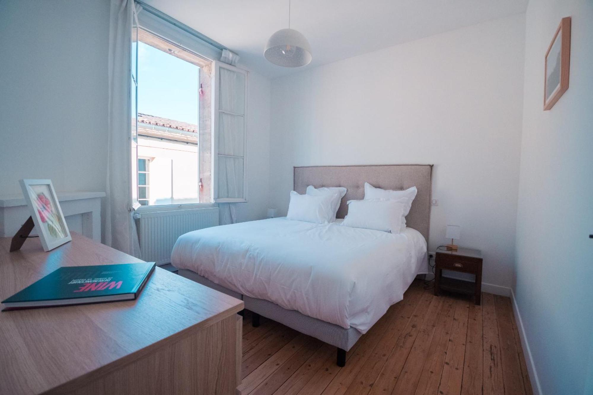 Cedreblanc Bed & Breakfast Saint-Emilion Exterior photo